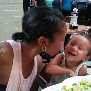 Meet your Posher, Roxie